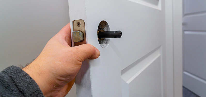 Nighttime Locksmith For Lock Repair in Orosi, CA