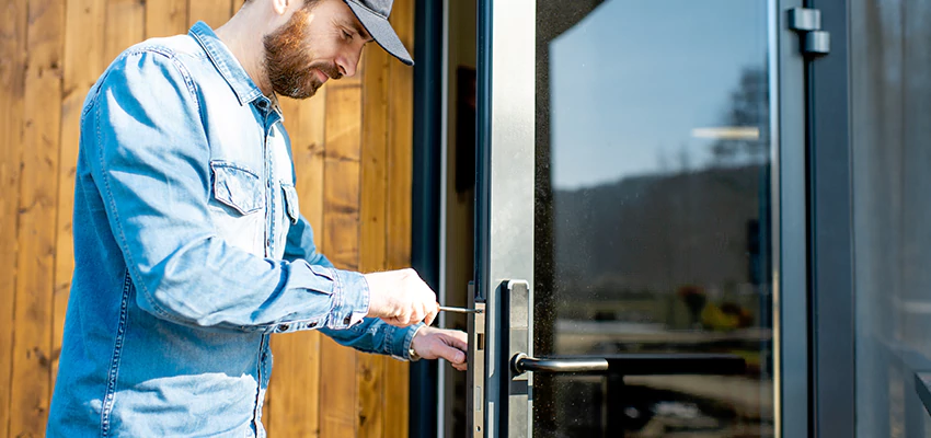 Frameless Glass Storefront Door Locks Replacement in Orosi, CA