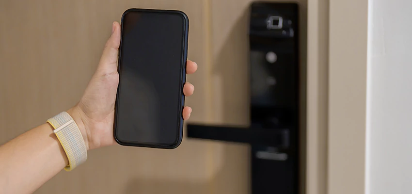 Keypad Wifi Locks Repair And Installation in Orosi, CA