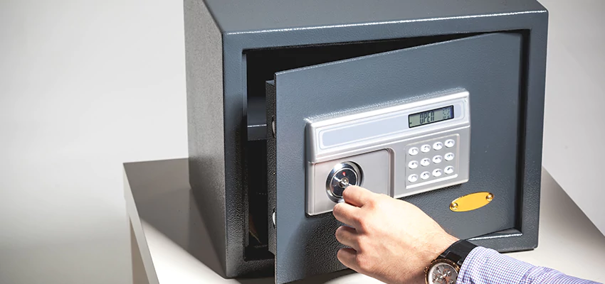 Jewelry Safe Unlocking Service in Orosi, California