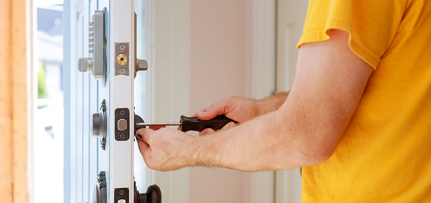 Eviction Locksmith For Key Fob Replacement Services in Orosi, CA