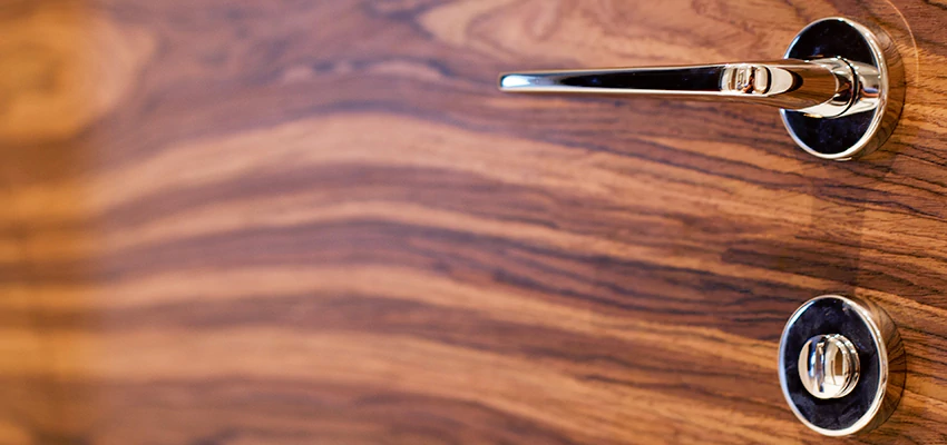 On Demand Locksmith For Key Fobs Repair in Orosi, California